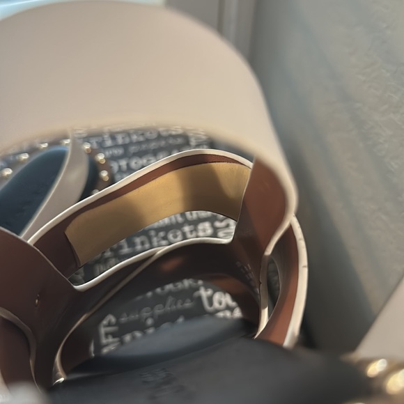 Coach sandals size 6.5 - Picture 9 of 9